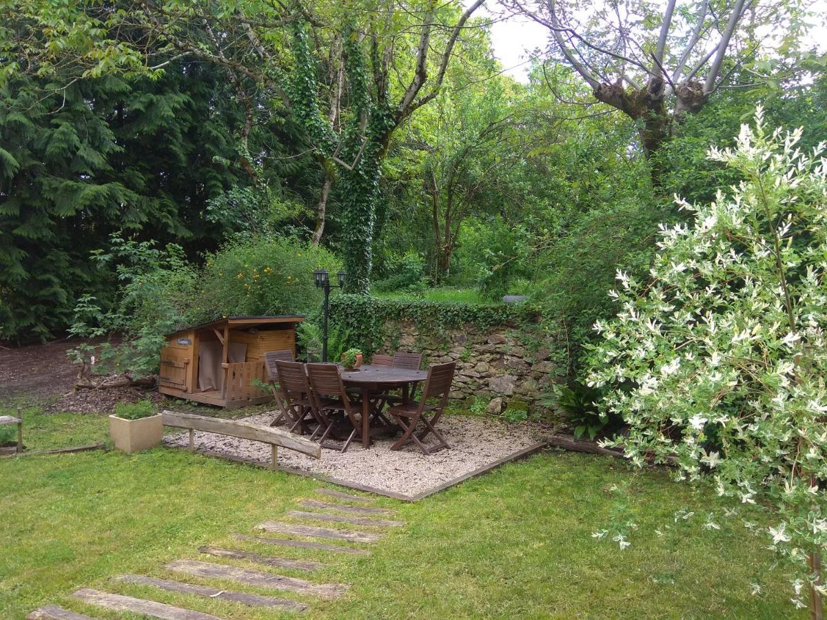 La Ferme Les Mamours La Bastide-l'Eveque Bagian luar foto