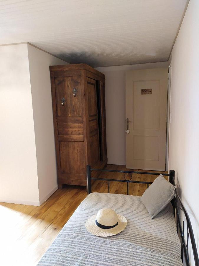 La Ferme Les Mamours La Bastide-l'Eveque Bagian luar foto
